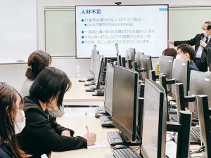 thumbnail 日本語教育機関教職員対象の情報公開会を開催しました。